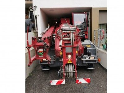 Hier wurde es ganz eng für unseren Pneukran AC 40